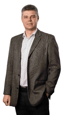 Денис Наумов